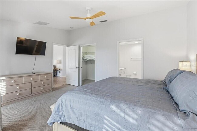 Building Photo - 8101 Memory Ln