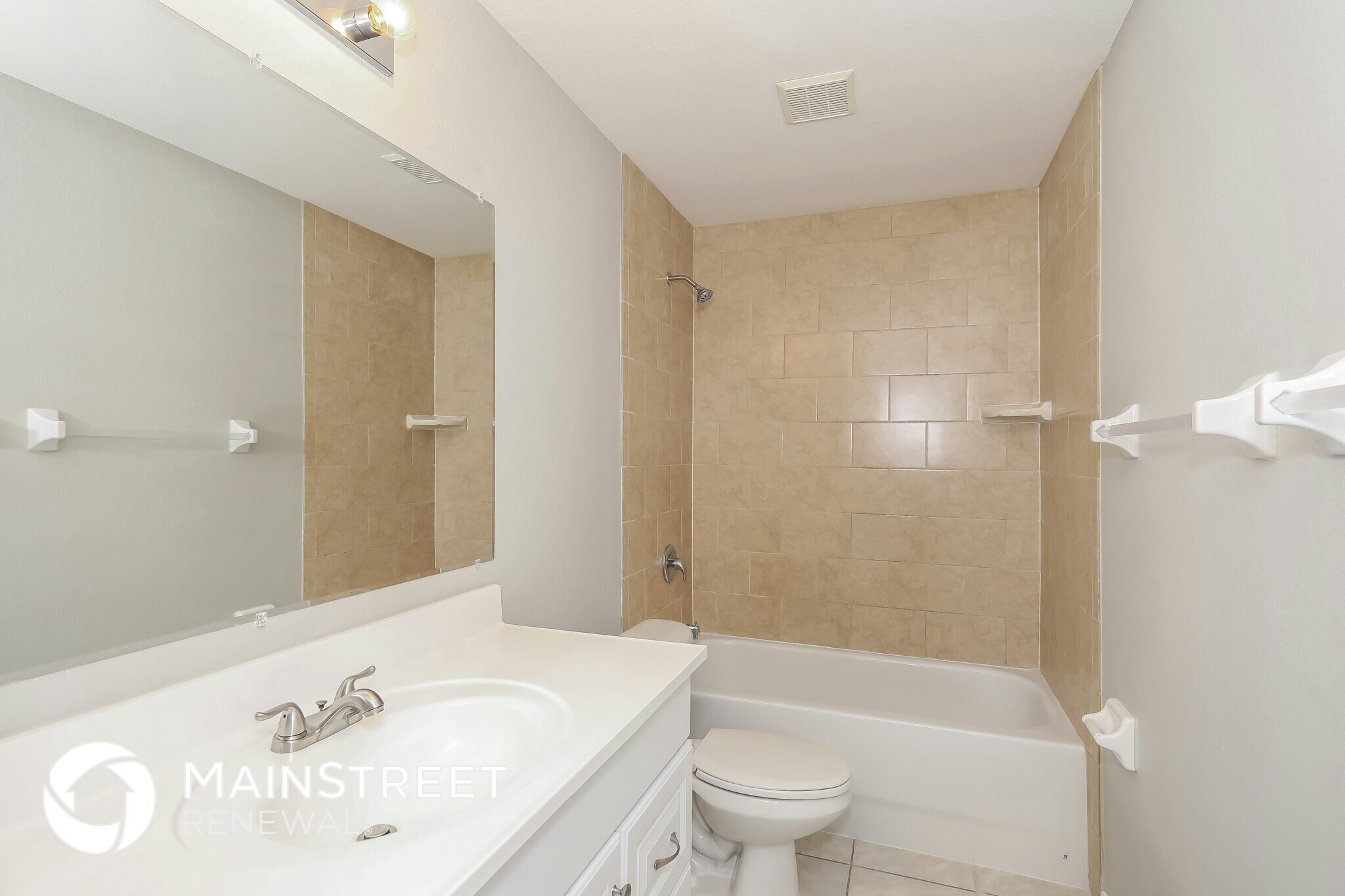 Building Photo - 1713 SW 32nd St