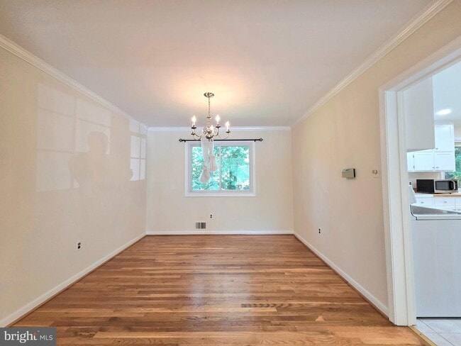 Building Photo - 111 Tamarisk Ct