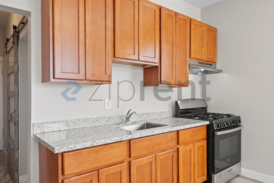 Building Photo - 680 14th St