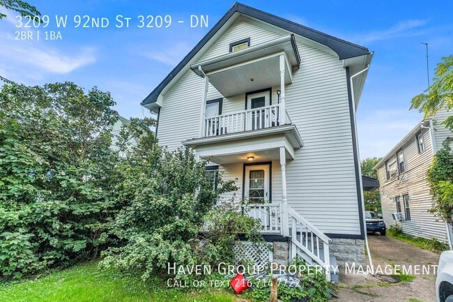 Building Photo - 3209 W 92nd St