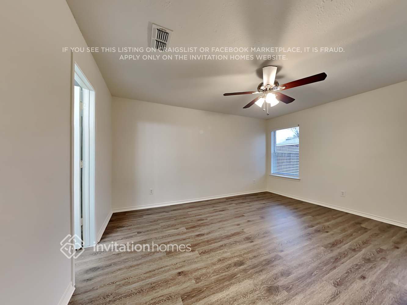 Building Photo - 8100 Rambler Rose St