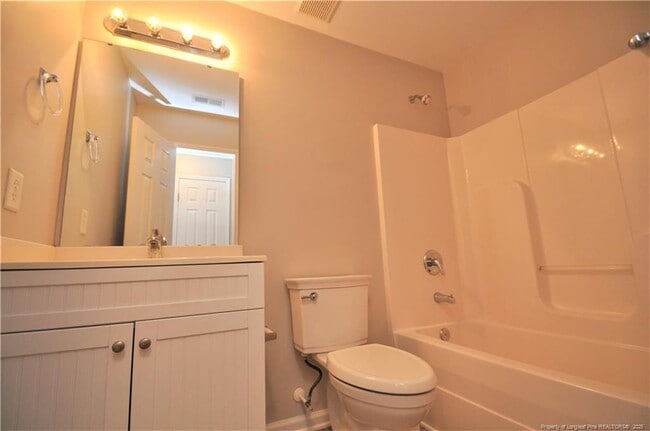 Building Photo - 4002 Volkswalk Pl