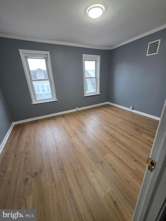 Building Photo - 521 Birch St