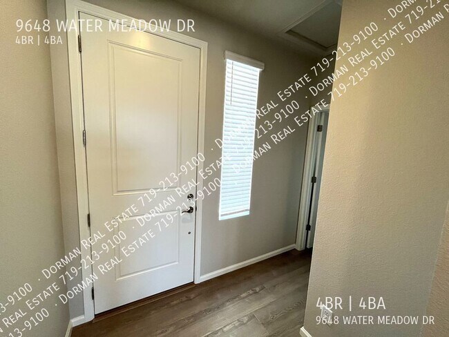 Building Photo - 9648 Water Meadow Dr