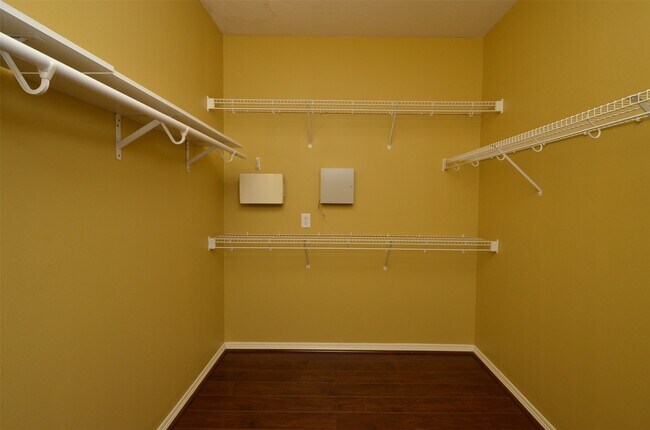 Building Photo - 4019 Jade Cove Ln