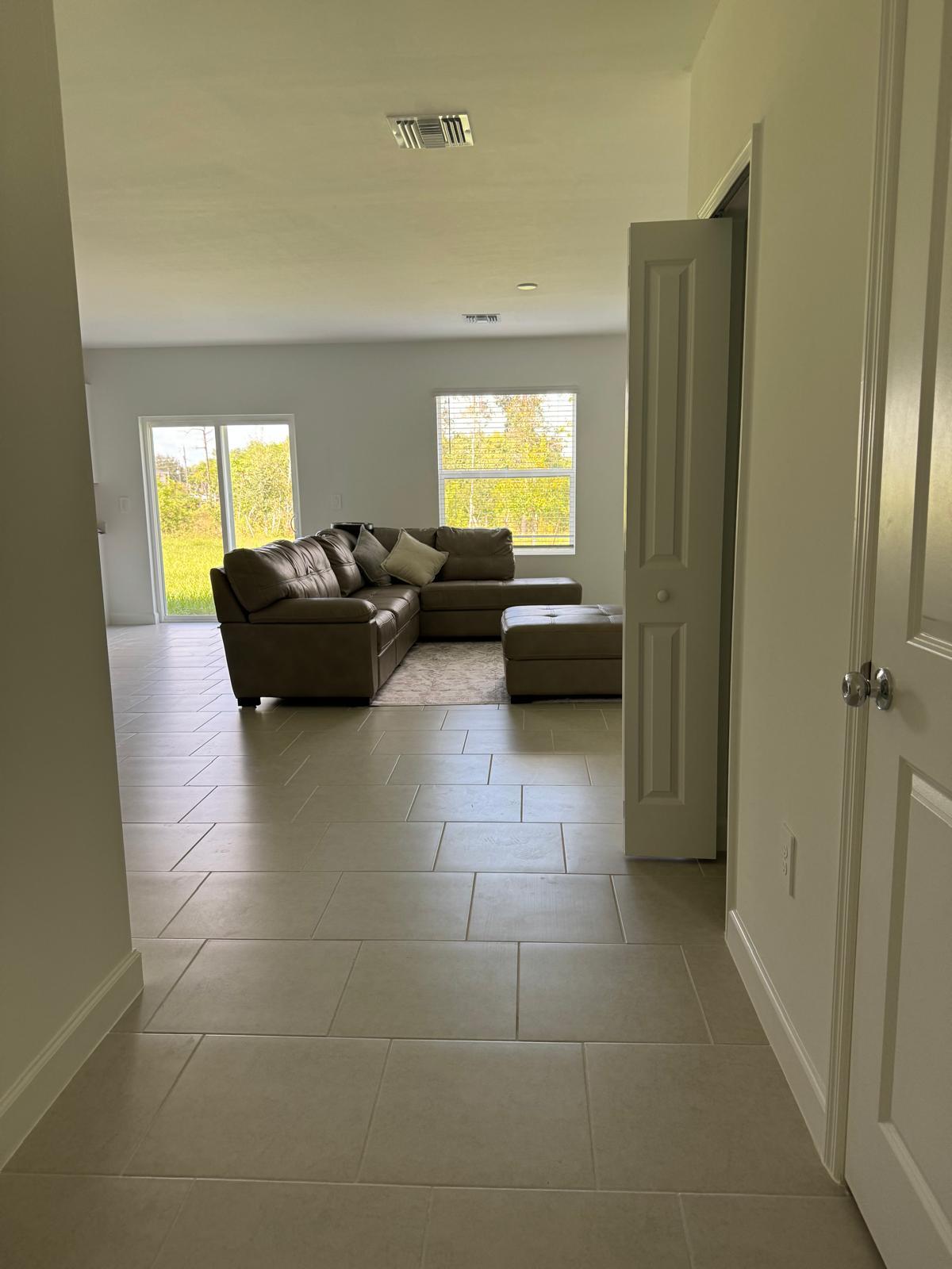Building Photo - 7111 Weeping Pine Dr