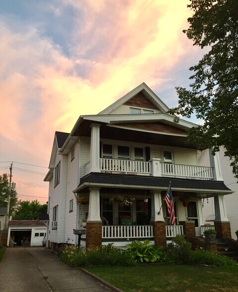 Building Photo - 3017 Portman Ave