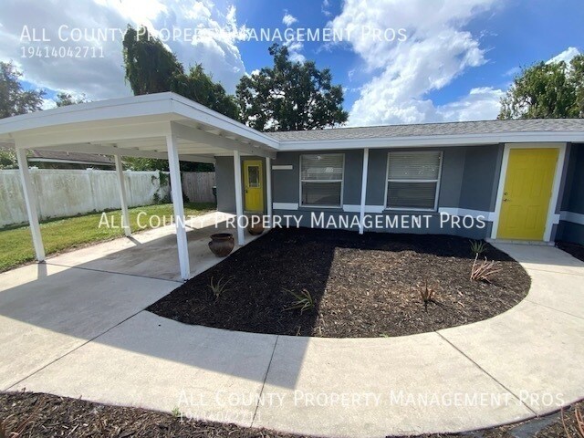 Building Photo - 5425 San Jose Dr