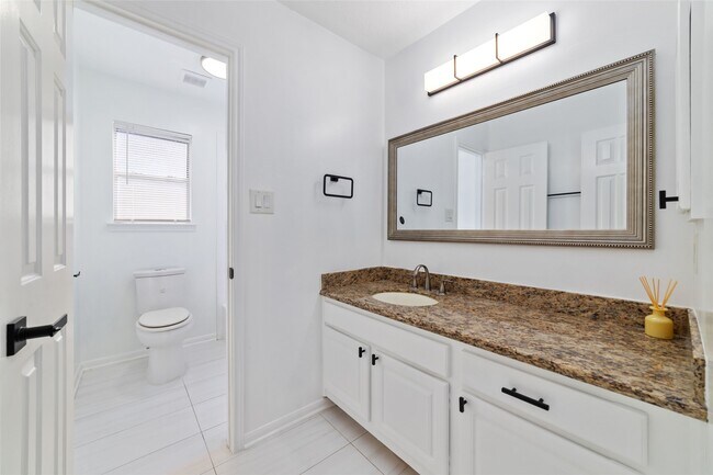 Building Photo - 20415 Longspring Dr