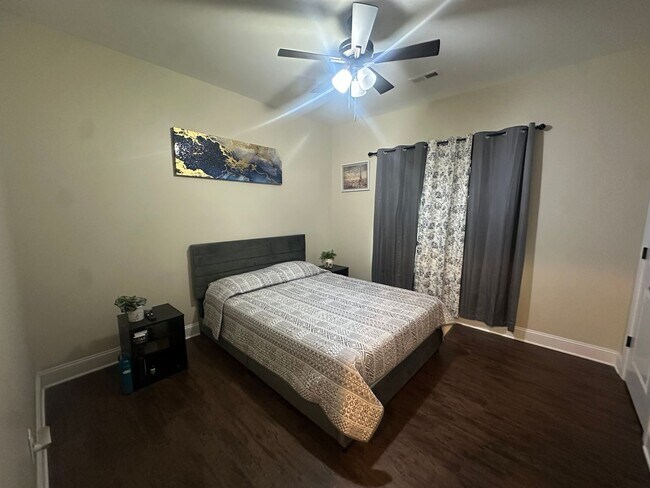 Building Photo - Coming Soon – Spacious 4 Bedroom, 3 Bathroom Custom-Built Home for Rent!