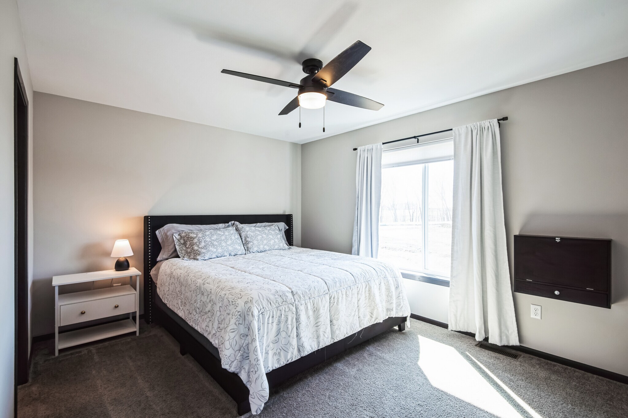 Building Photo - 402 Dawson Dr