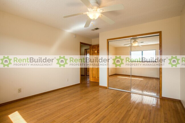 Building Photo - CALL US TODAY AT (505) 808-6467 TO SCHEDUL...