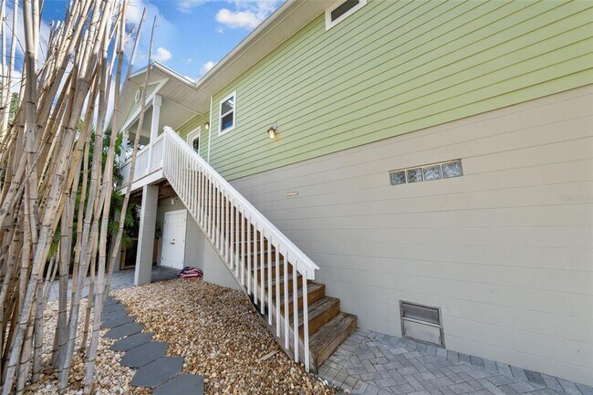 Building Photo - 12116 Lagoon Ln