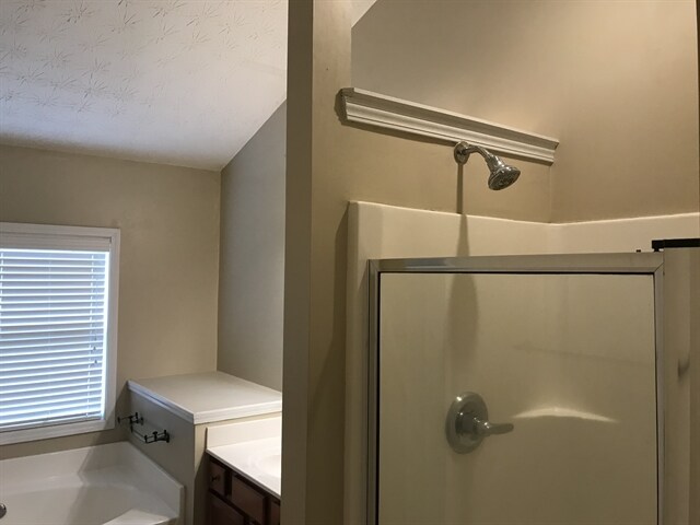 Building Photo - 304 Woodland Pass