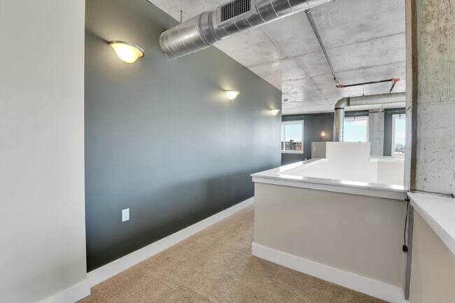Building Photo - $2,995.00, 2-bedroom, 2.5-bath home locate...