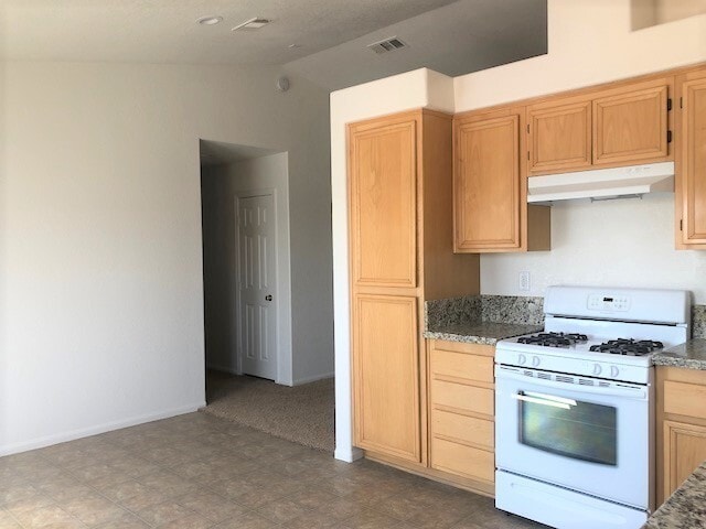 Building Photo - Coming Soon!