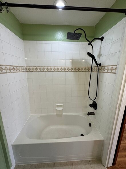 Building Photo - 8741 Spruce Hills Ct