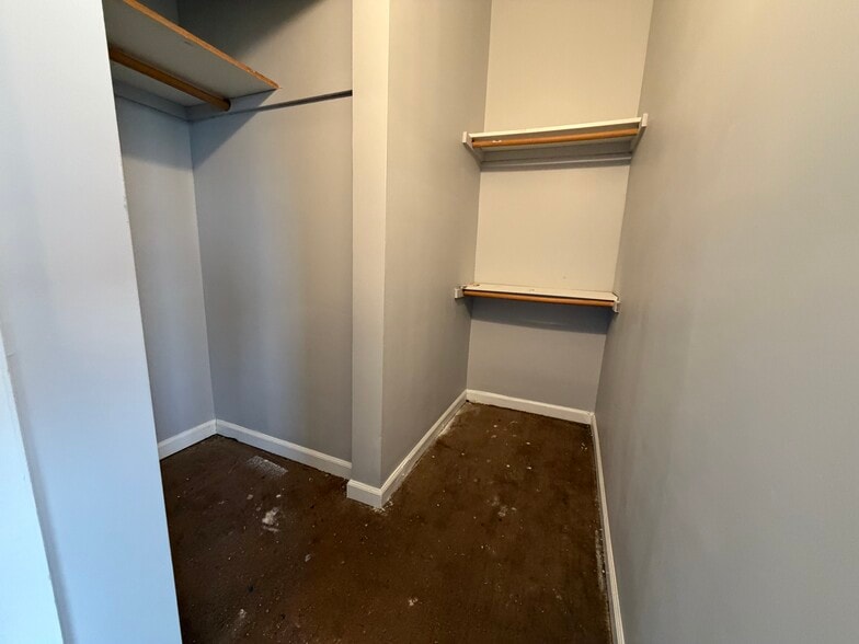 Building Photo - 49 Lembeck Ave