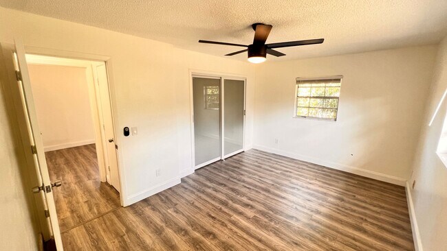 Building Photo - Charming 2-Bedroom Home with Solar Panels ...
