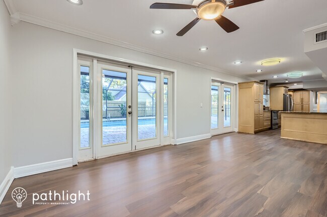 Building Photo - 6708 Ralston Beach Cir