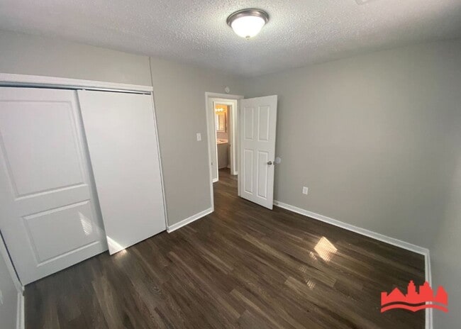 Building Photo - 220 Elder Rd