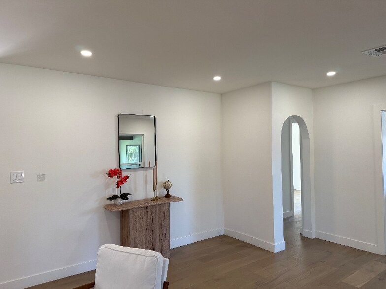 Building Photo - 16913 Covello St