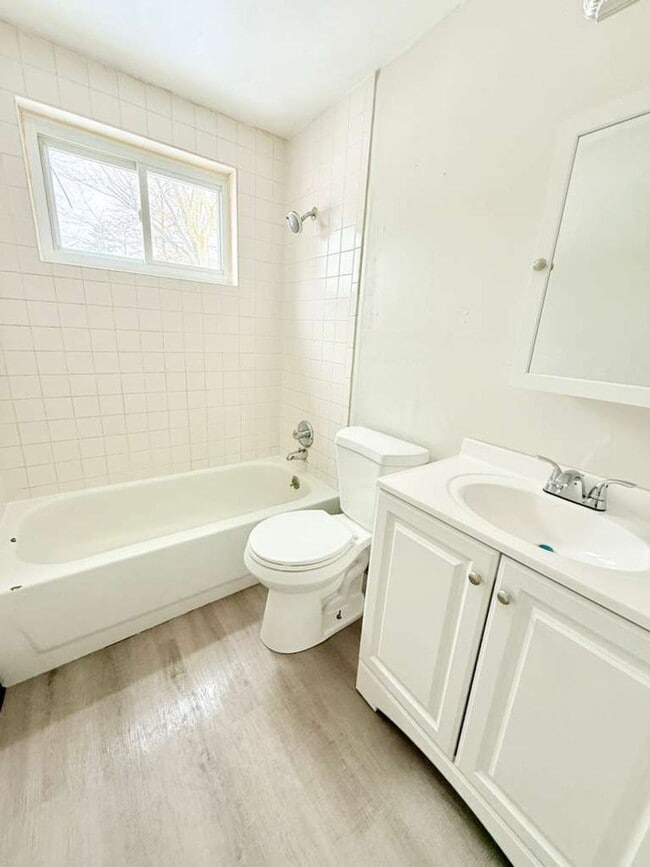 Building Photo - Nice 2BD/1.5BA Single Family Home in Penn Hills