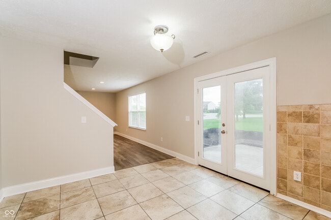 Building Photo - 2361 S Wildflower Ln