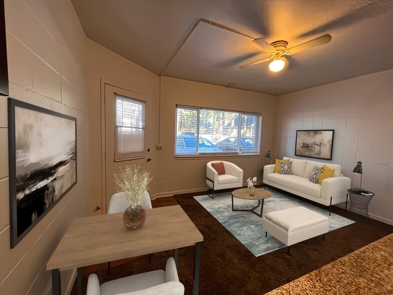 Living Room - 3728 Primrose Rd