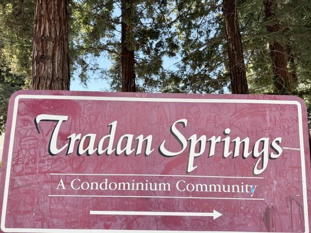 Building Photo - 1856 Tradan Dr