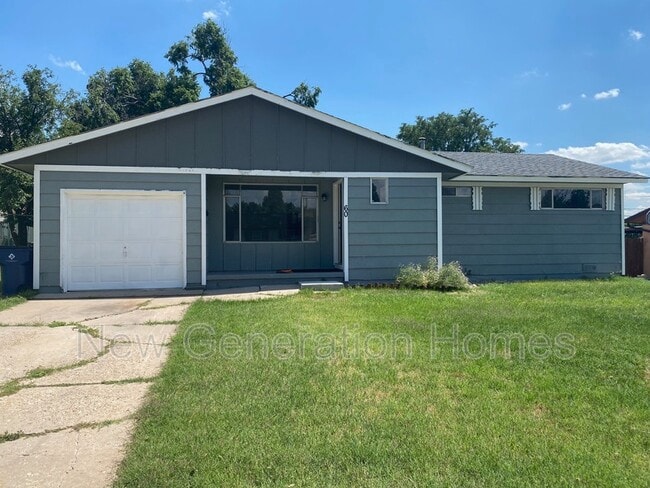 Primary Photo - 60 Loch Lomond Ln