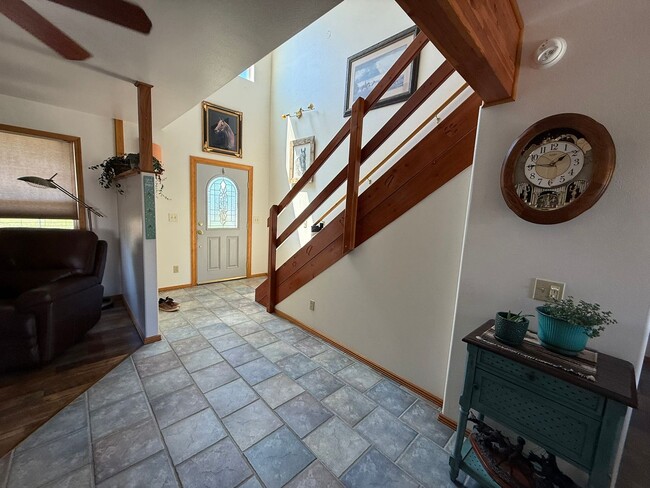 Building Photo - Dream Stevensville Horse Property on 8 acres