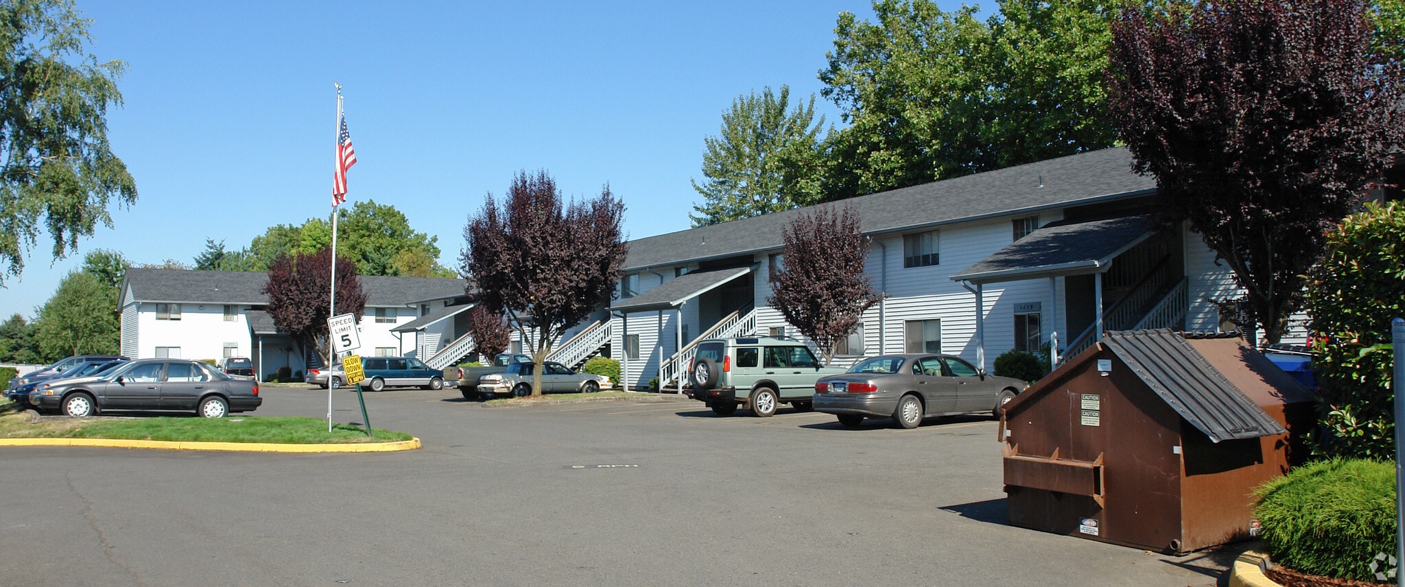 Building Photo - Lancaster Park Apartments