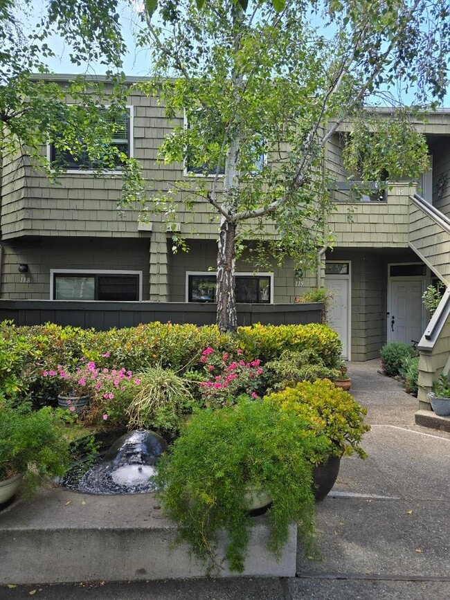 Building Photo - 119 Harbor Seal Ct