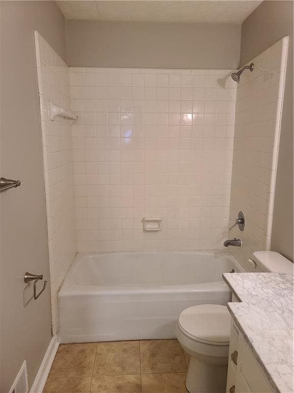 Building Photo - 2520 Riverglenn Cir