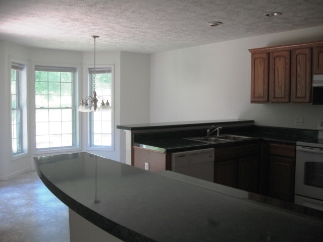 Building Photo - 247 Daniel Boone Dr Ext