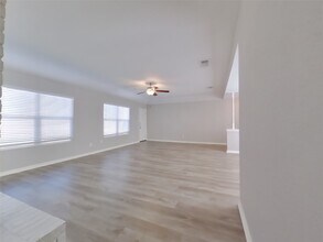 Building Photo - 17506 Sundrop Ln