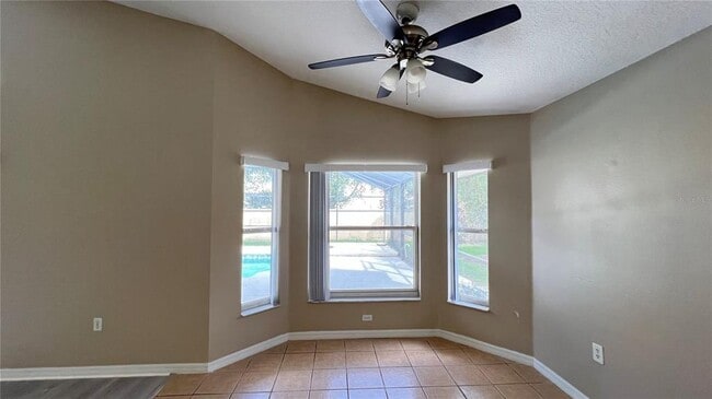 Building Photo - 4599 Cumbrian Lakes Dr