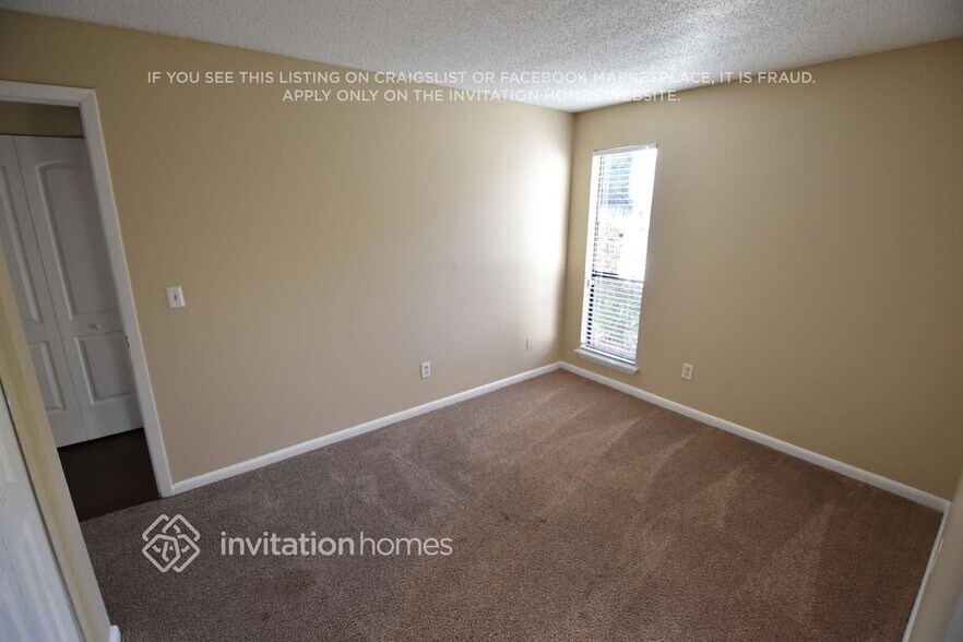 Building Photo - 3381 Maiden Voyage Cir S