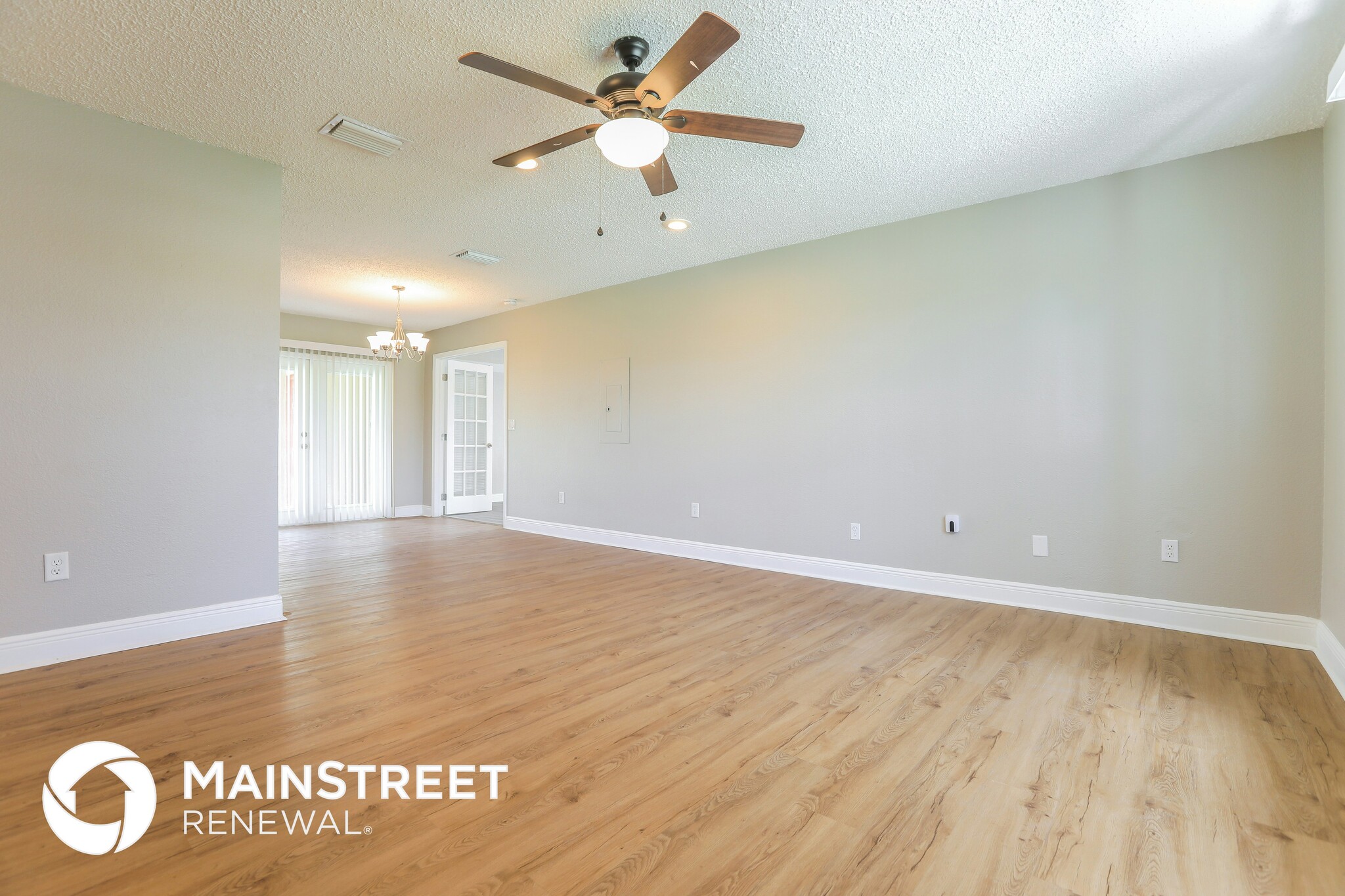 Building Photo - 4926 Escalante Dr