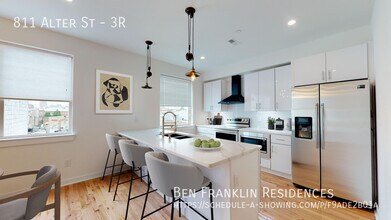 Building Photo - 811 Alter St