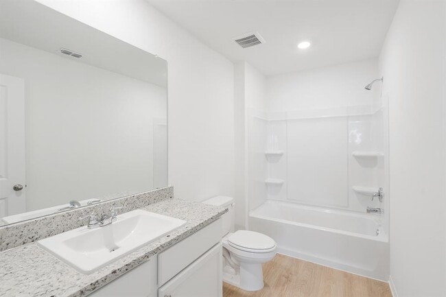 Building Photo - 313 Carmel Cyn Trl