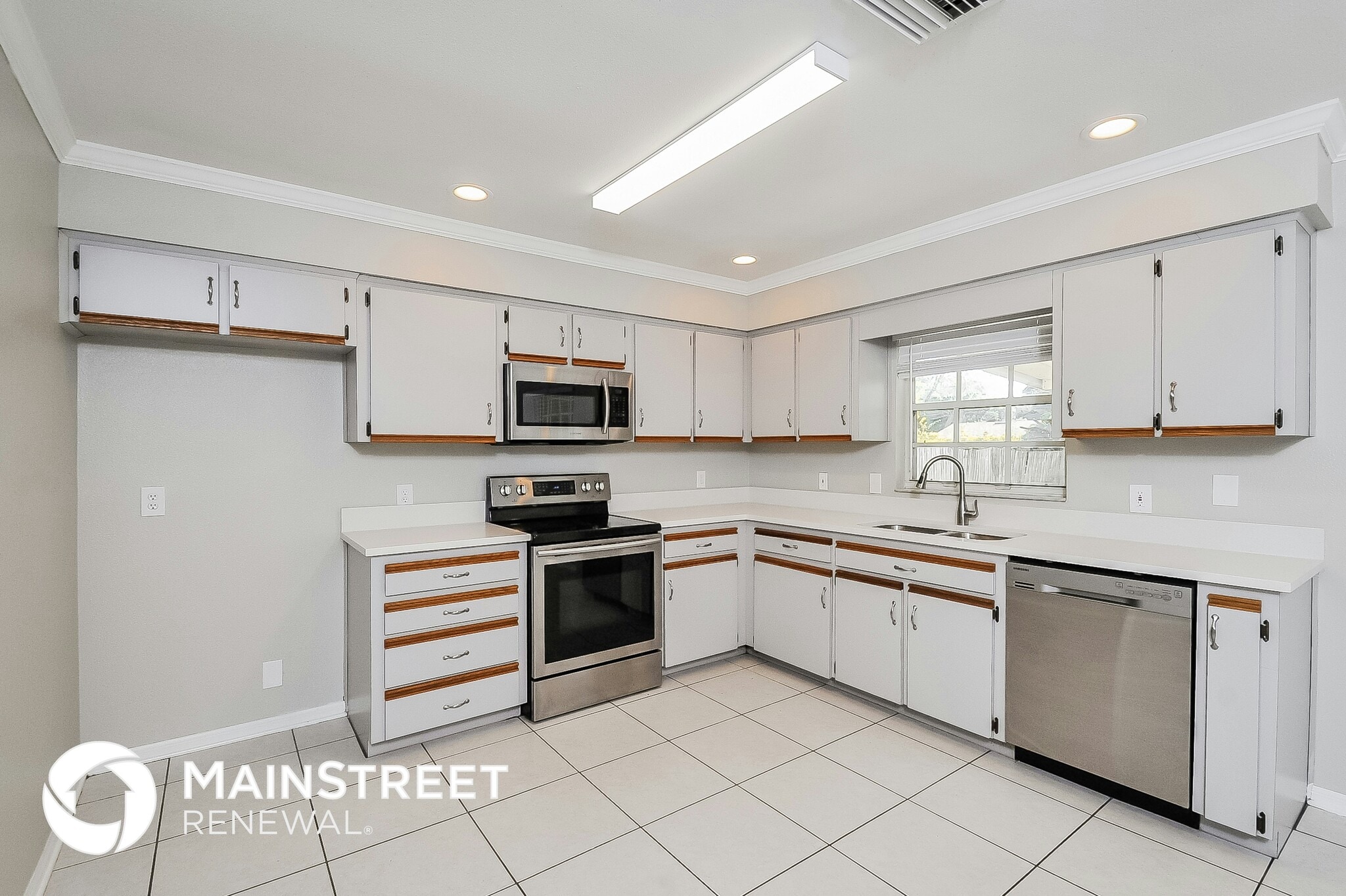 Building Photo - 6417 Dartmouth Rd