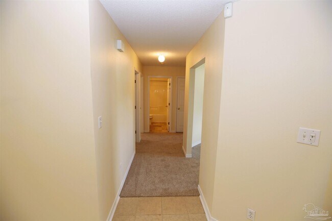 Building Photo - 5101 Chinook Ave