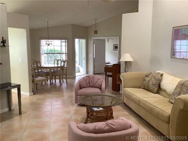 Building Photo - 7904 Mansfield Hollow Rd