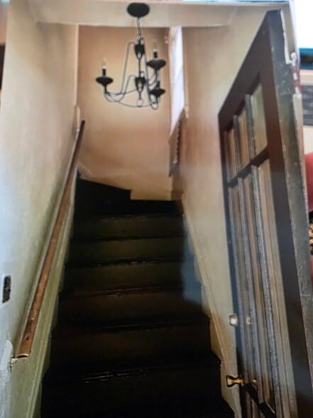 Building Photo - 735 E Mitchell Ave