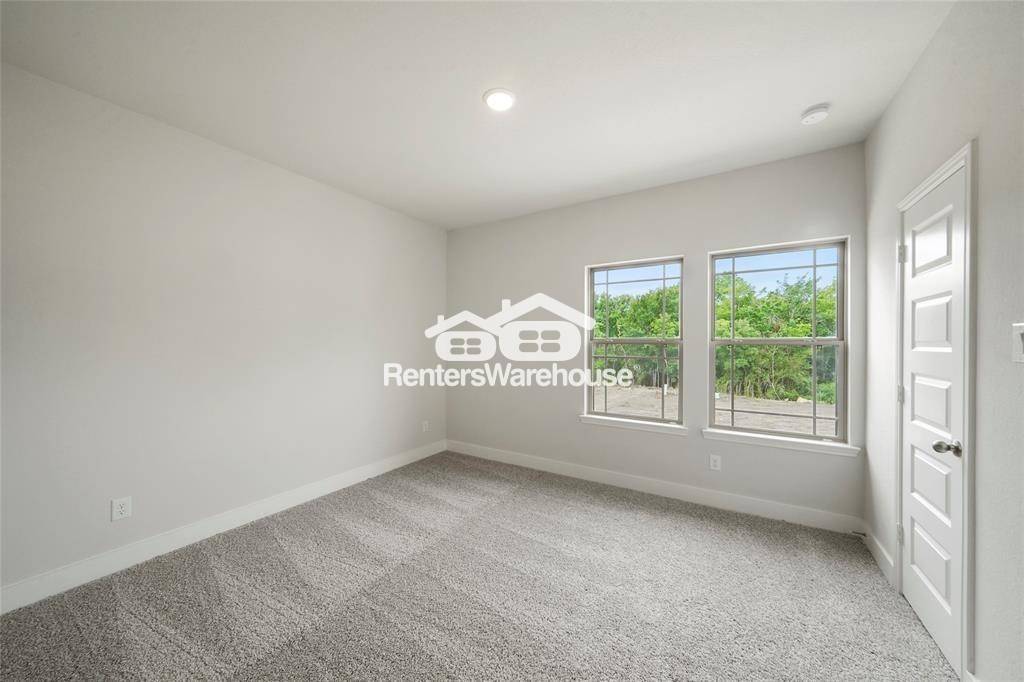 Building Photo - 11411 Waterford Spg Trl
