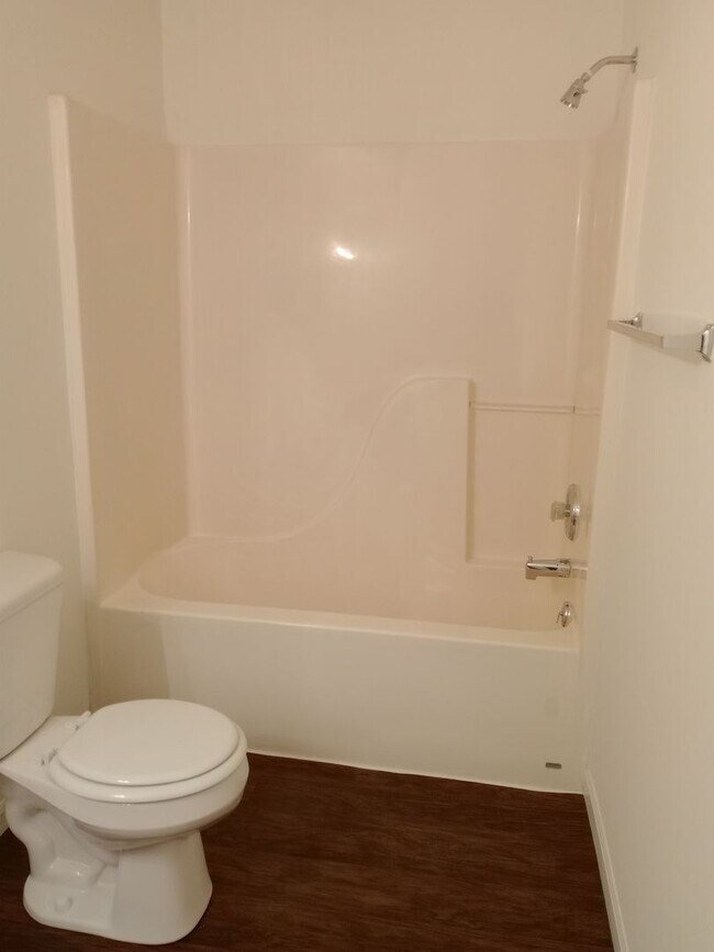 Building Photo - 3527-3529-3529 Prescott Dr