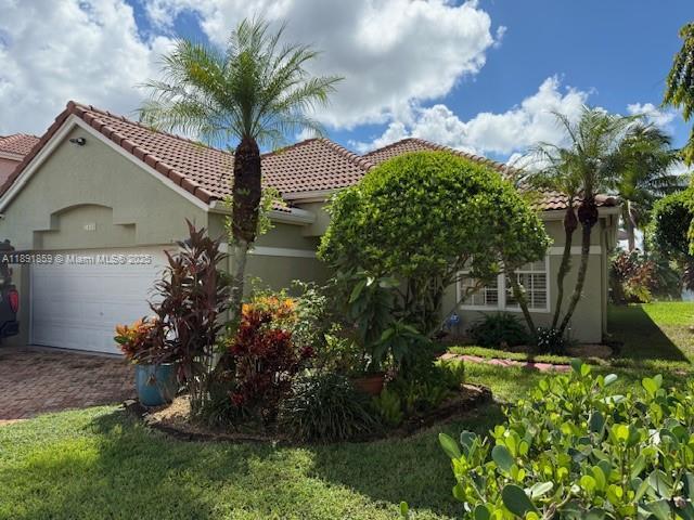 Primary Photo - 2909 Oak Park Cir